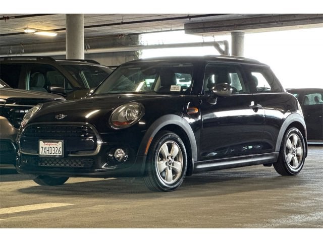 2017 MINI Hardtop 2 Door Cooper
