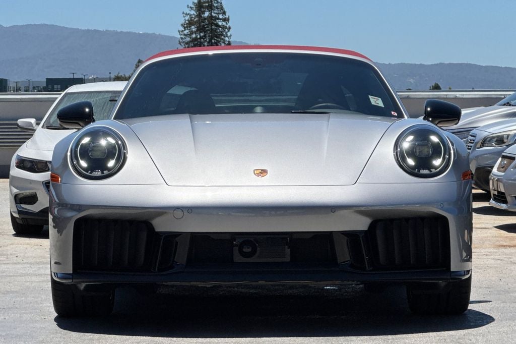 2025 Porsche 911 Targa 4 GTS