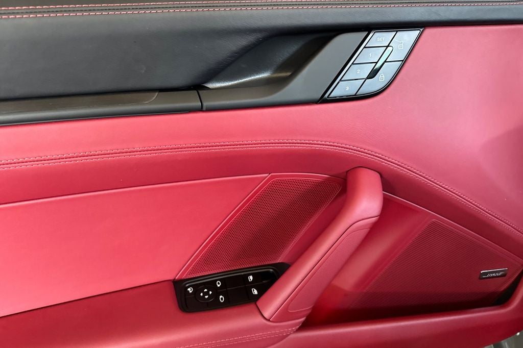 2025 Porsche 911 Targa 4 GTS