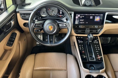2022 Porsche Macan Base
