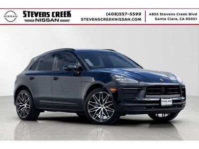 2022 Porsche Macan Base