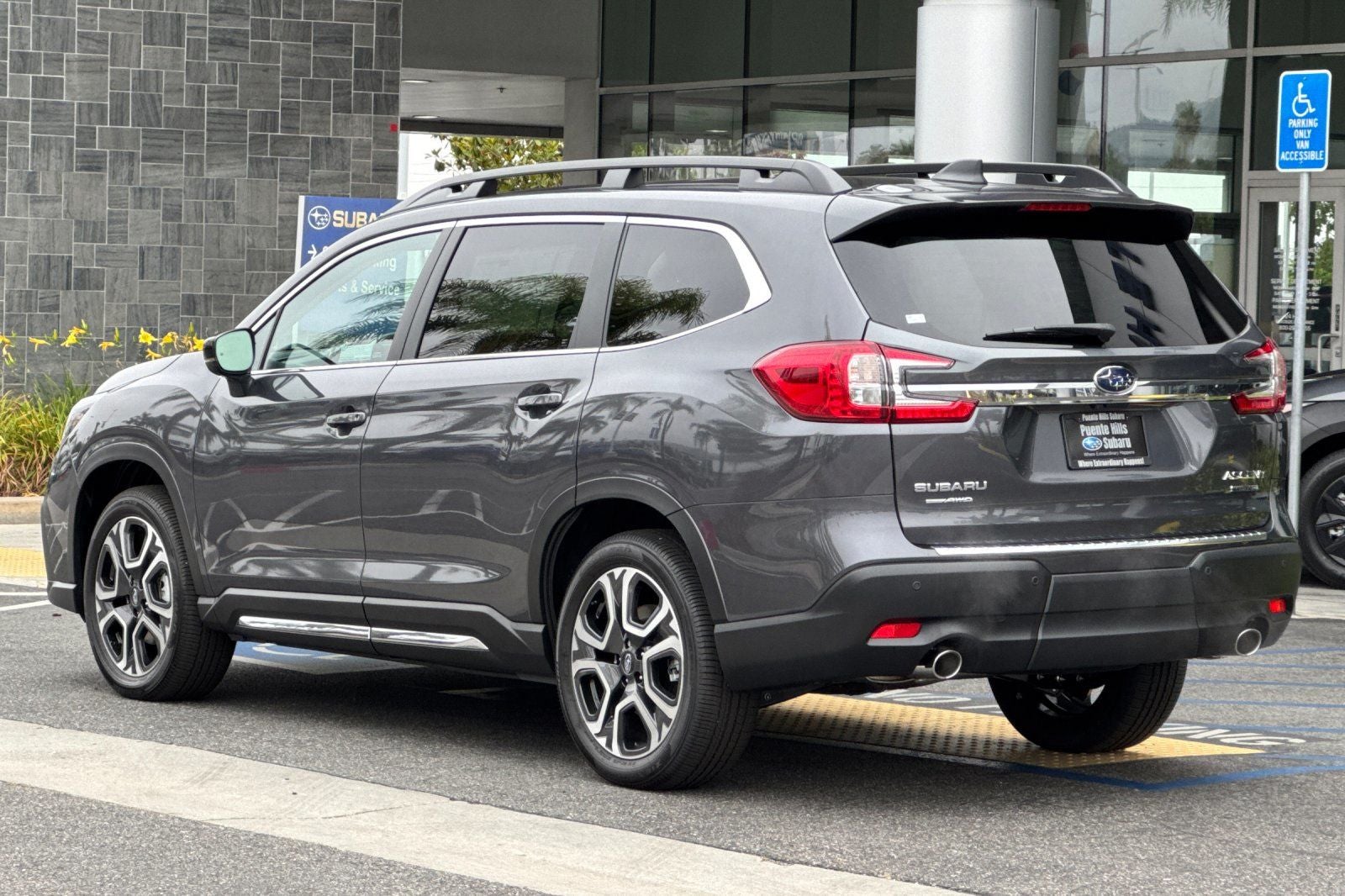 2026 Subaru Ascent Limited 8-Passenger