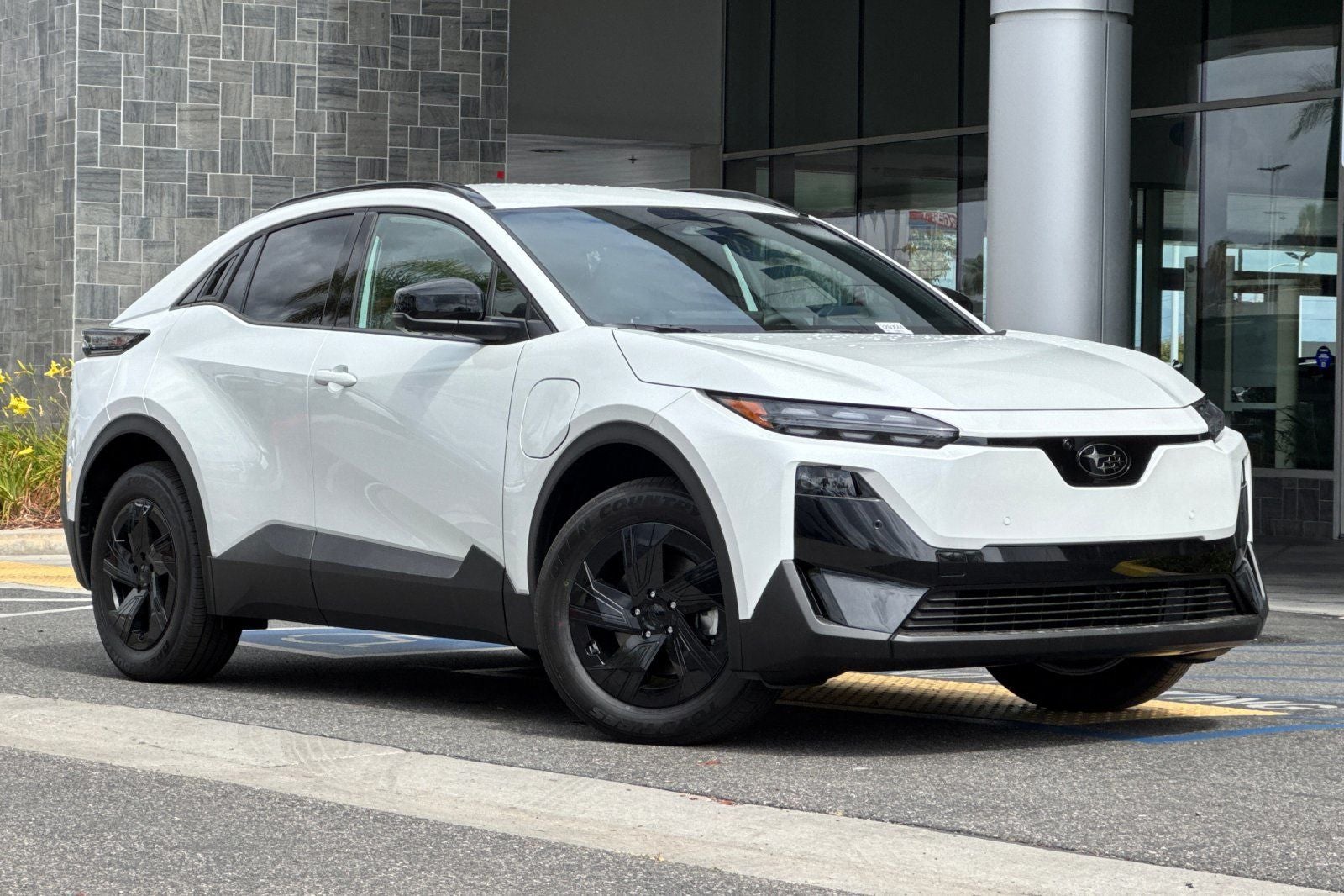 2026 Subaru Uncharted Sport