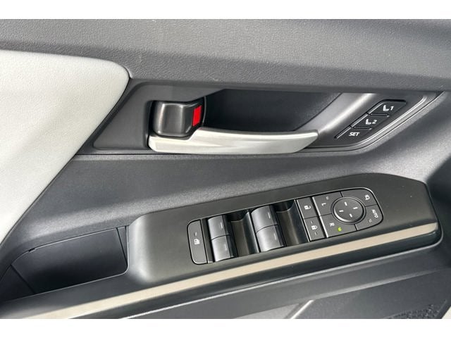 2026 Subaru Uncharted Sport