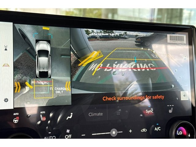 2026 Subaru Uncharted Sport