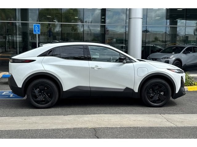 2026 Subaru Uncharted Sport