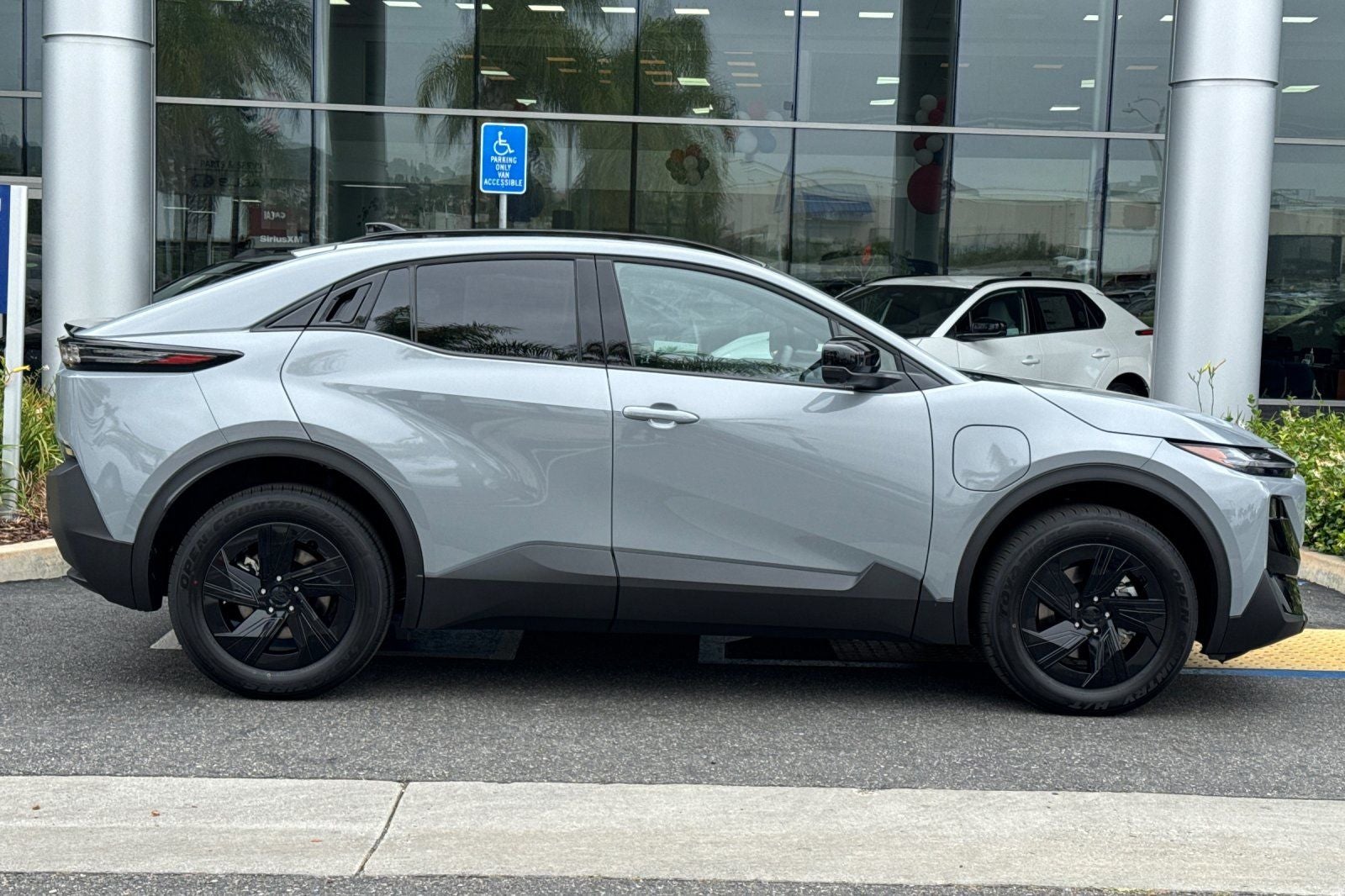 2026 Subaru Uncharted Sport