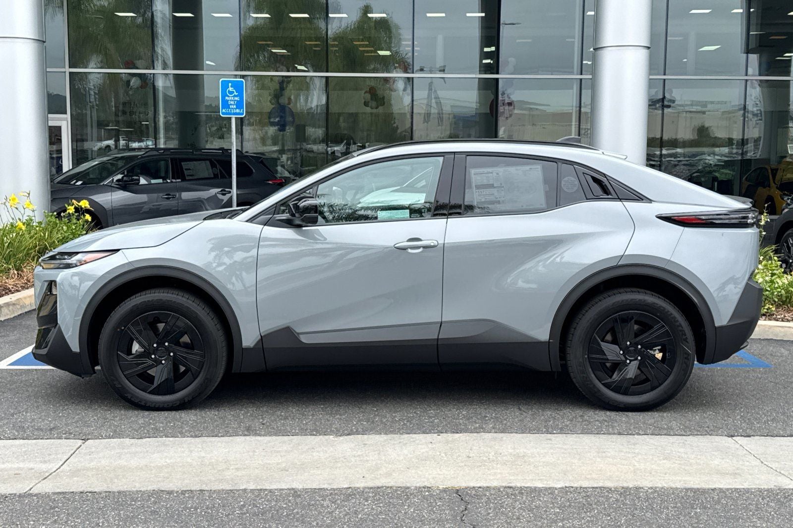 2026 Subaru Uncharted Sport