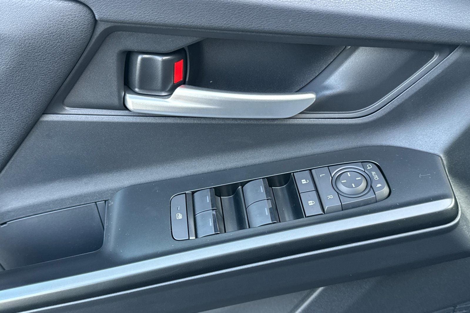 2026 Subaru Uncharted Premium FWD