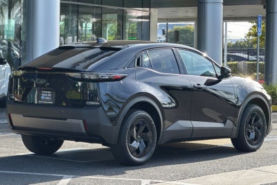 2026 Subaru Uncharted Premium FWD