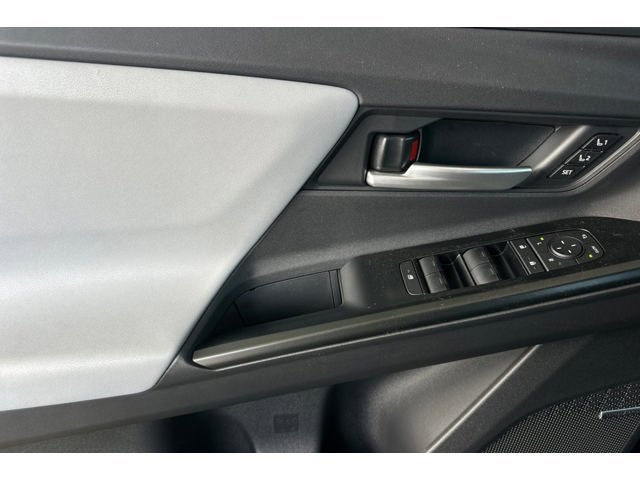 2026 Subaru Solterra Limited