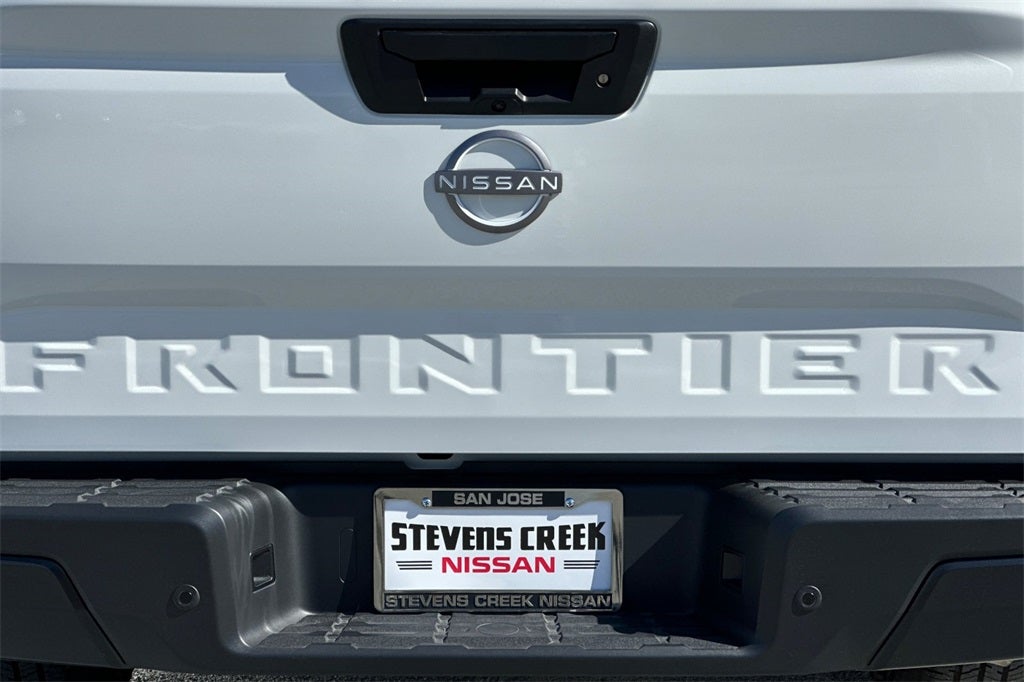 2025 Nissan Frontier S