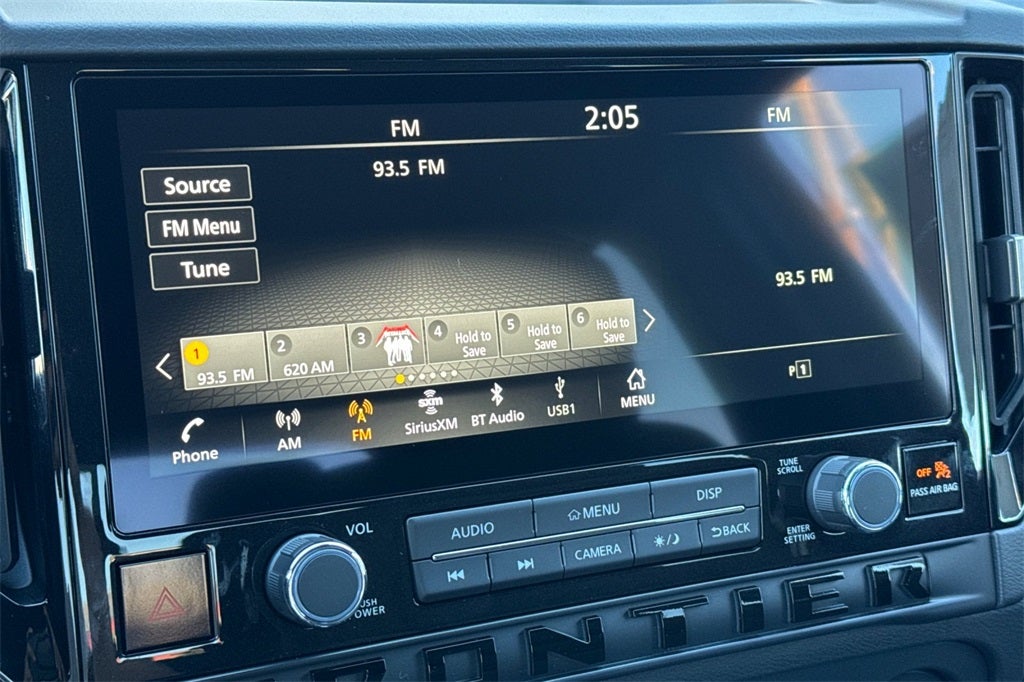 2026 Nissan Frontier SV