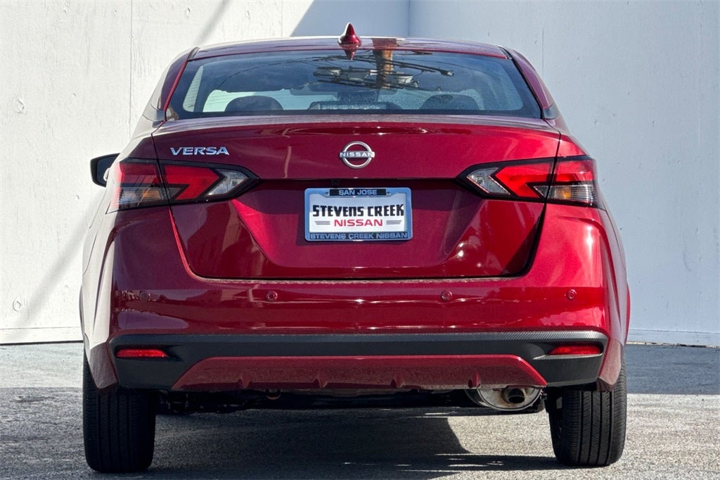 2025 Nissan Versa 1.6 SV