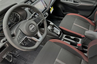 2025 Nissan Versa 1.6 SR