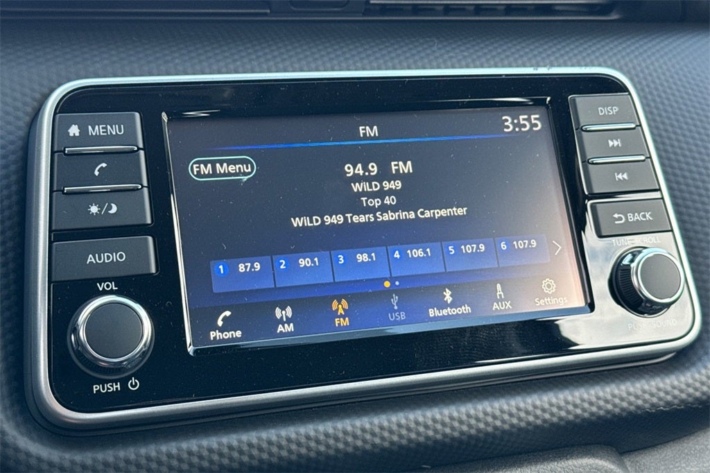 2025 Nissan Kicks Play S