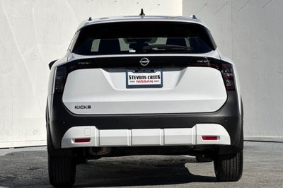 2026 Nissan Kicks SV