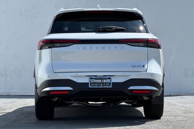 2026 INFINITI QX60 LUXE