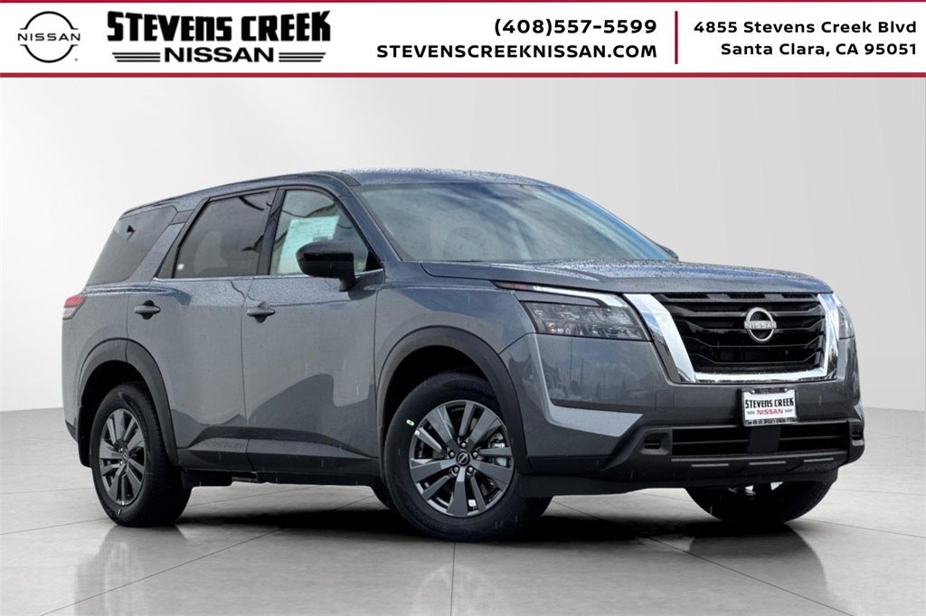 2025 Nissan Pathfinder S