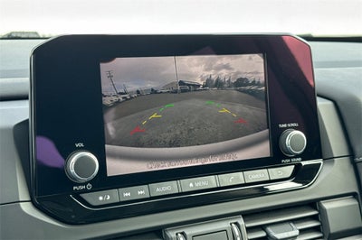 2025 Nissan Pathfinder S