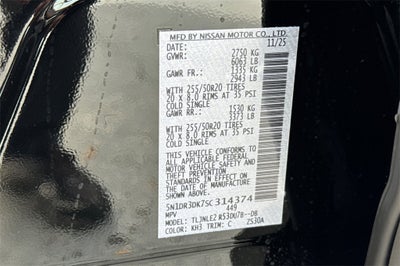 2025 Nissan Pathfinder Platinum