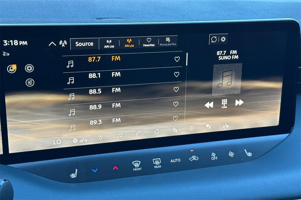 2026 Nissan Leaf PLATINUM+