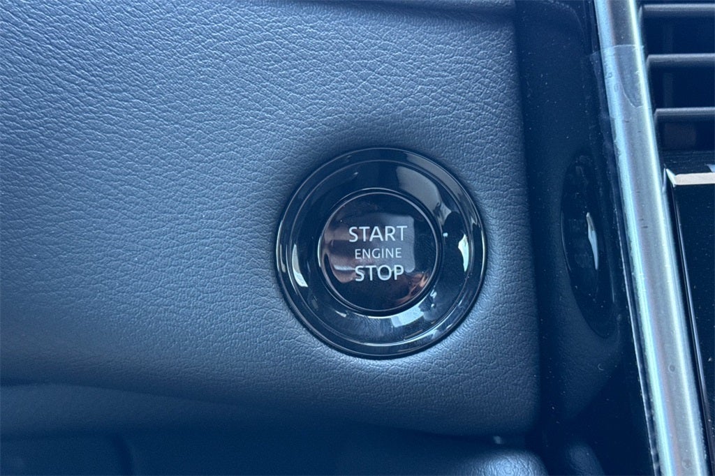 2025 Nissan Armada SL