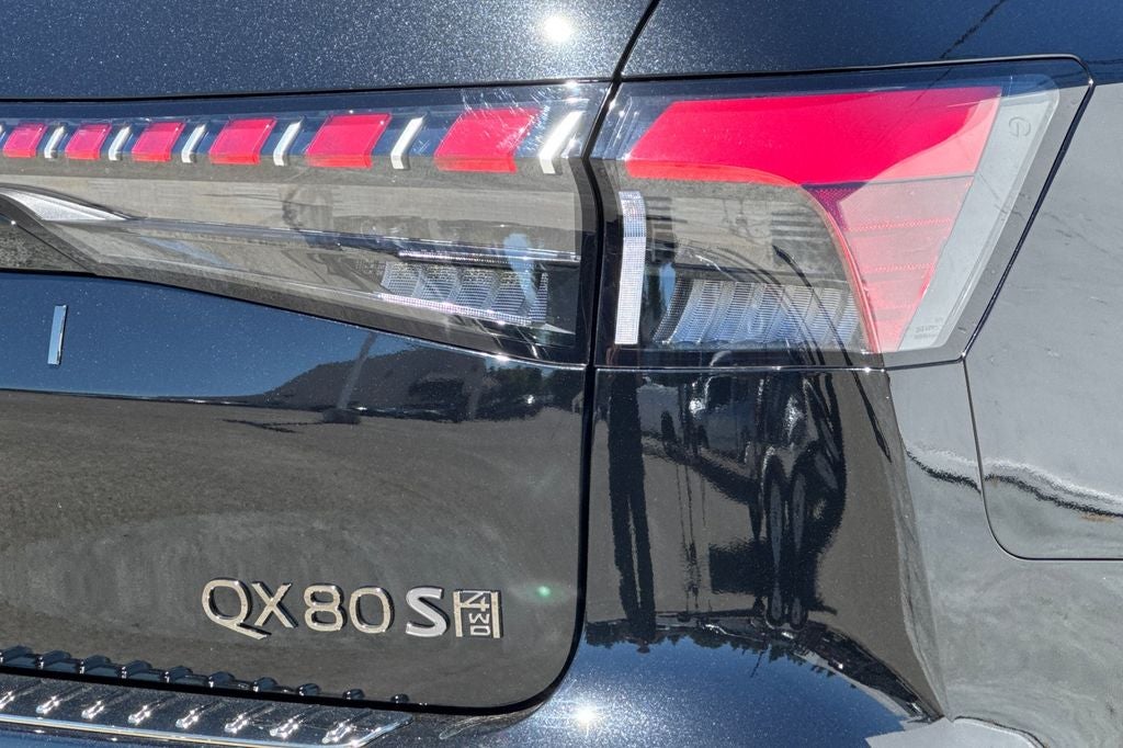 2027 INFINITI QX80 SPORT