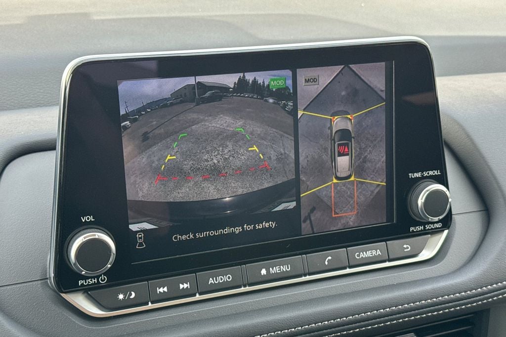 2026 Nissan Rogue Dark Armor