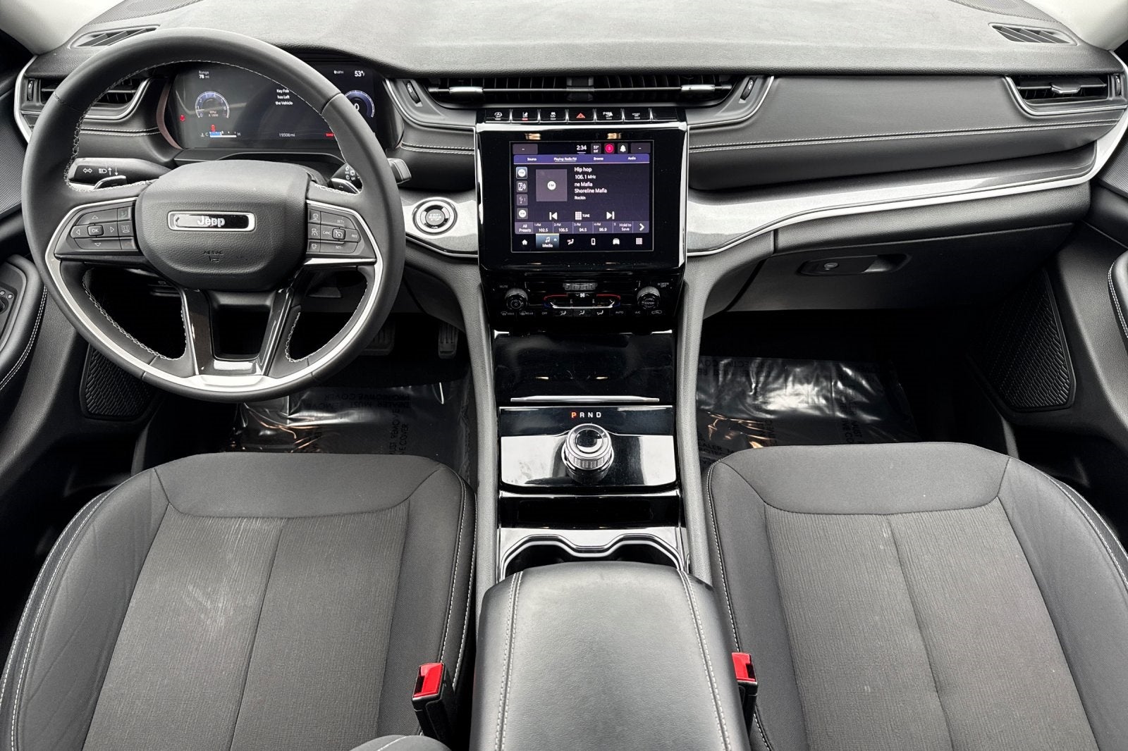 2023 Jeep Grand Cherokee L Laredo