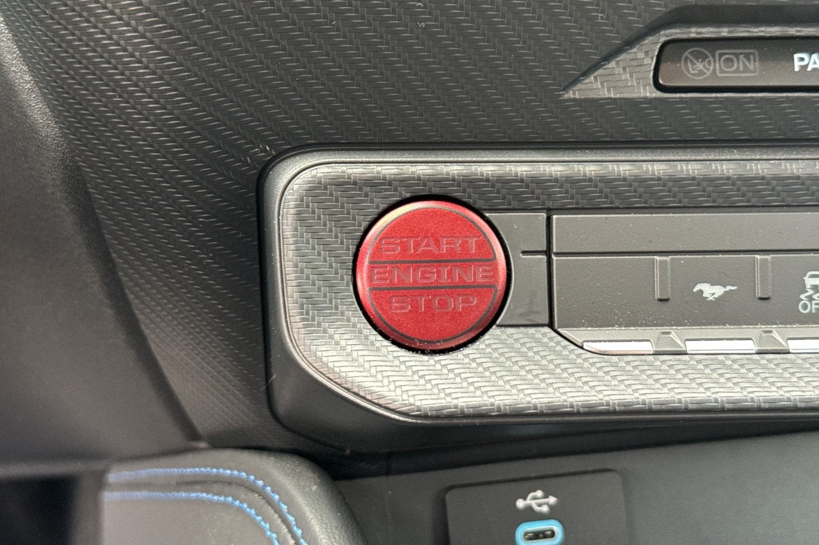 2024 Ford Mustang Dark Horse Equipment Group 700A Handling Package