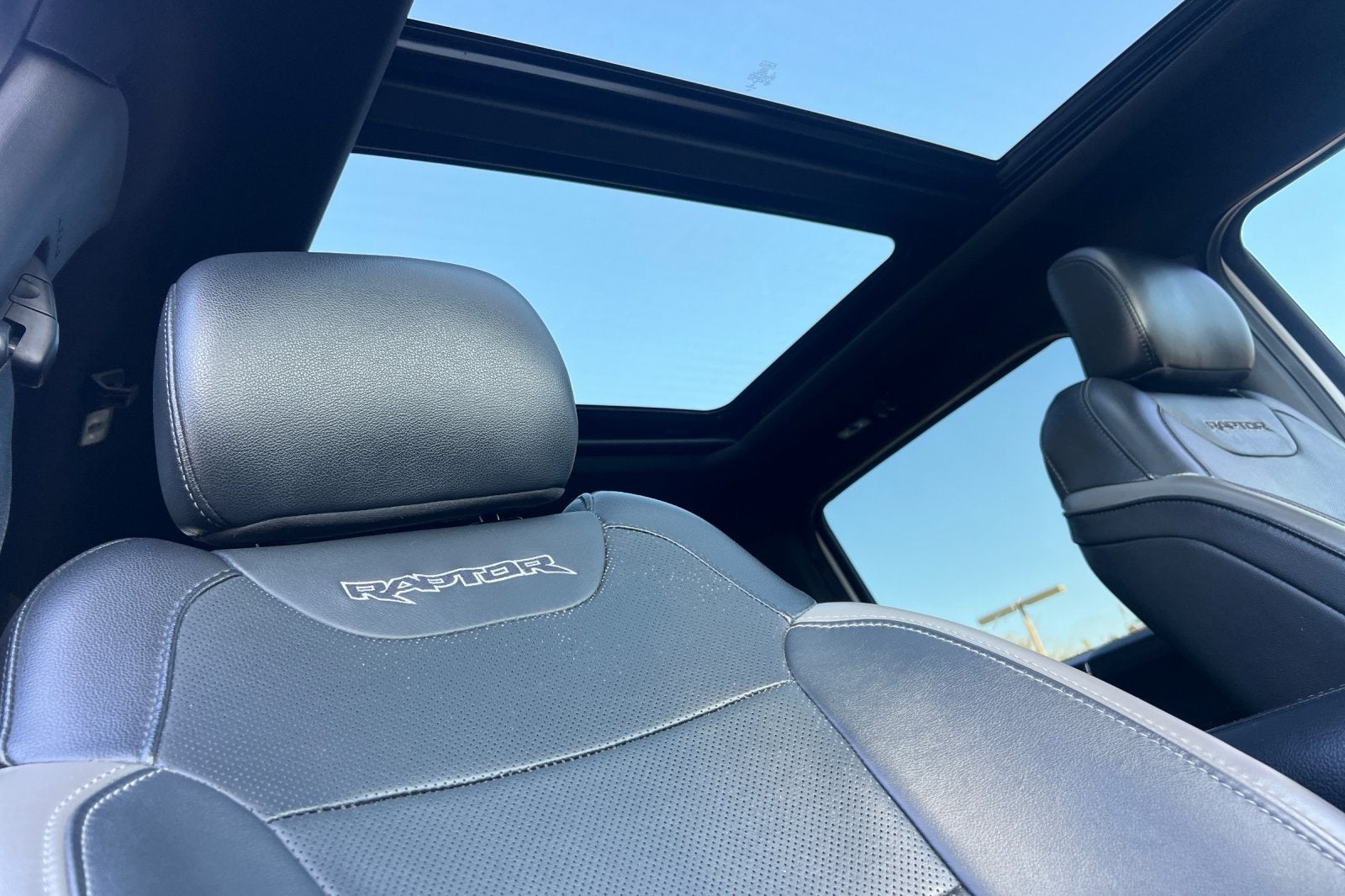 2019 Ford F-150 Raptor Equipment Group 802A Luxury