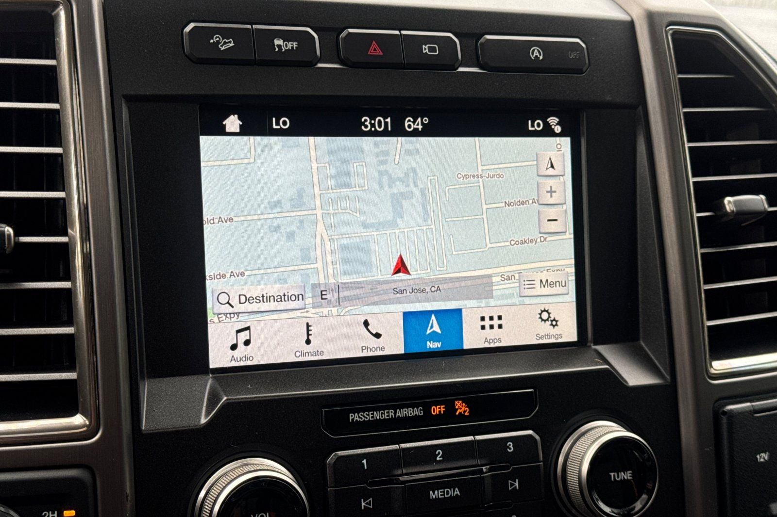 2018 Ford F-150 Raptor Equipment Group 802A Luxury