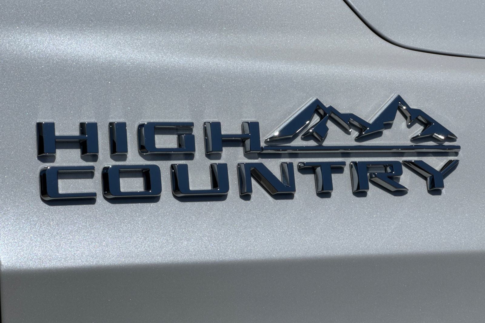 2022 Chevrolet Suburban High Country