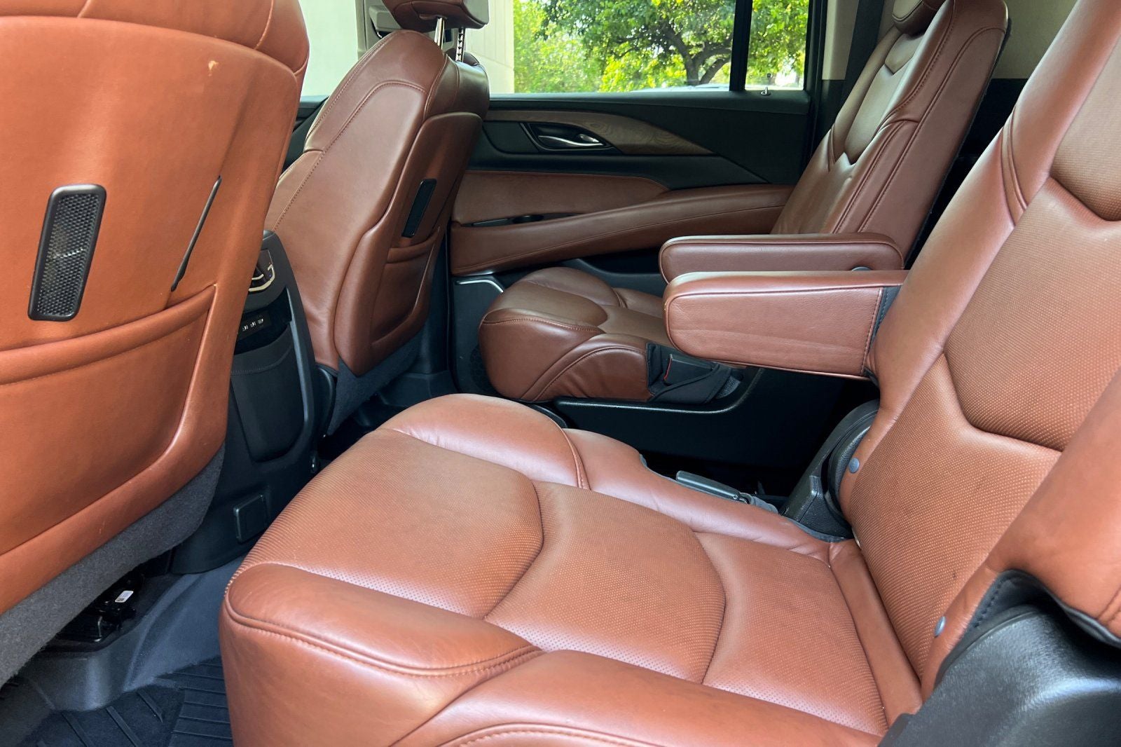 2020 Cadillac Escalade ESV Luxury