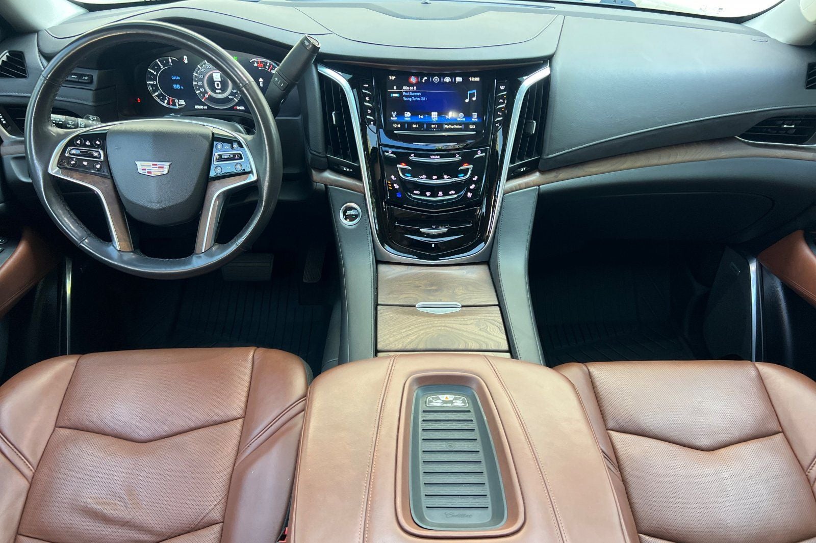 2020 Cadillac Escalade ESV Luxury