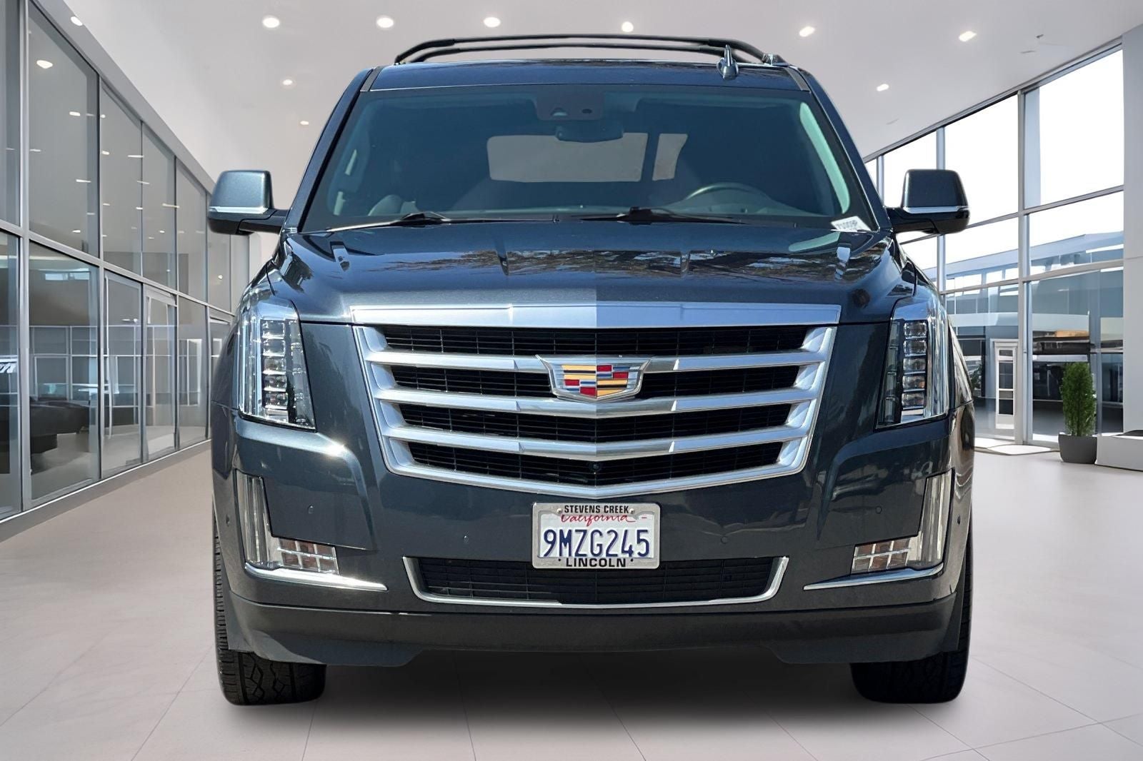 2020 Cadillac Escalade Luxury