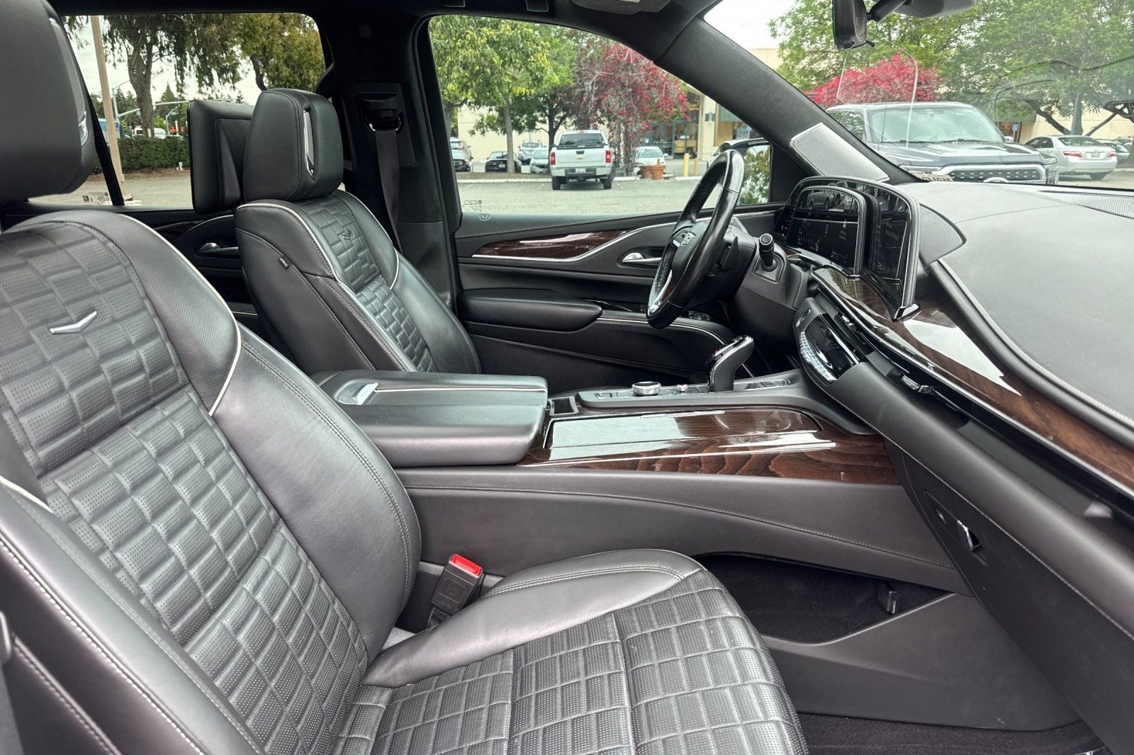 2023 Cadillac Escalade Sport Platinum