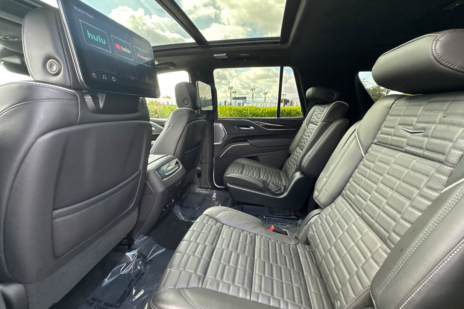 2023 Cadillac Escalade Sport Platinum