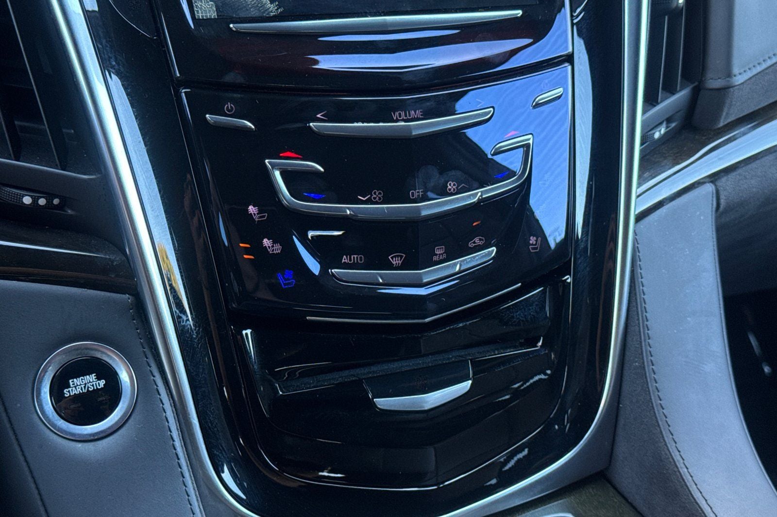 2020 Cadillac Escalade ESV Platinum Edition