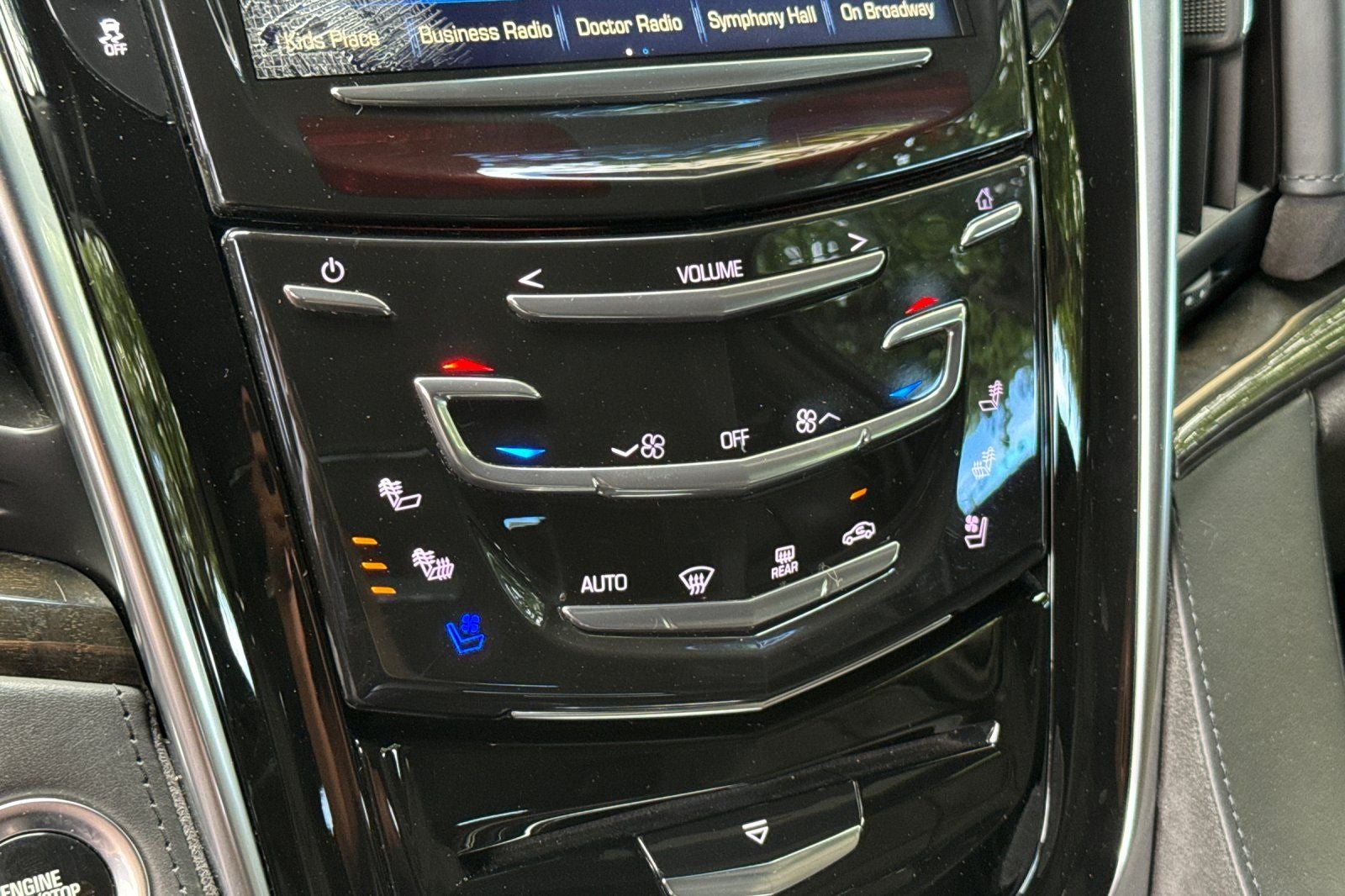 2019 Cadillac Escalade ESV Platinum Edition