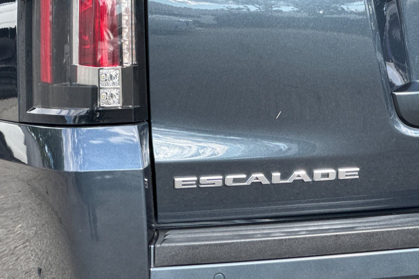 2019 Cadillac Escalade ESV Platinum Edition