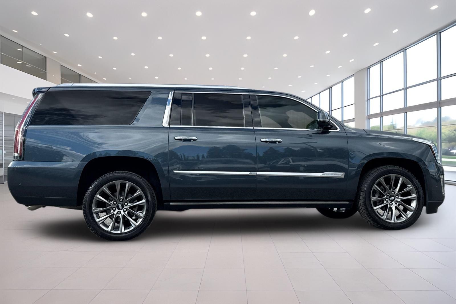 2019 Cadillac Escalade ESV Platinum Edition