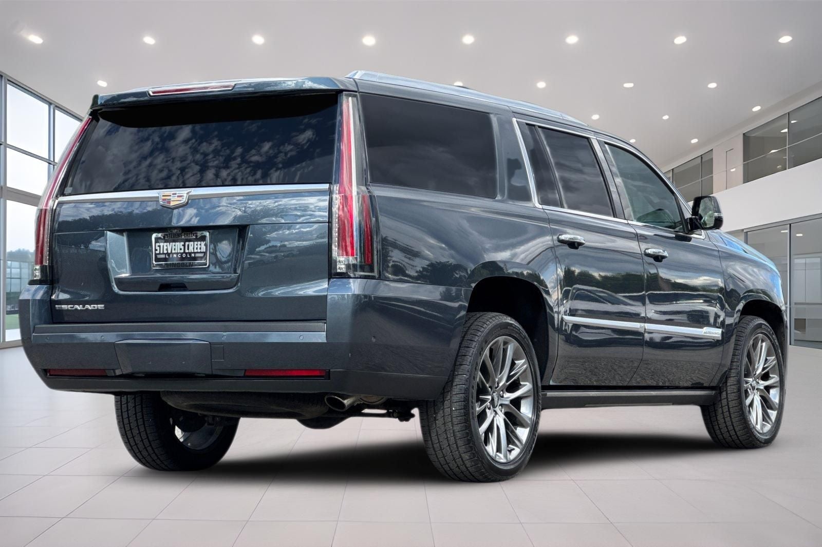 2019 Cadillac Escalade ESV Platinum Edition
