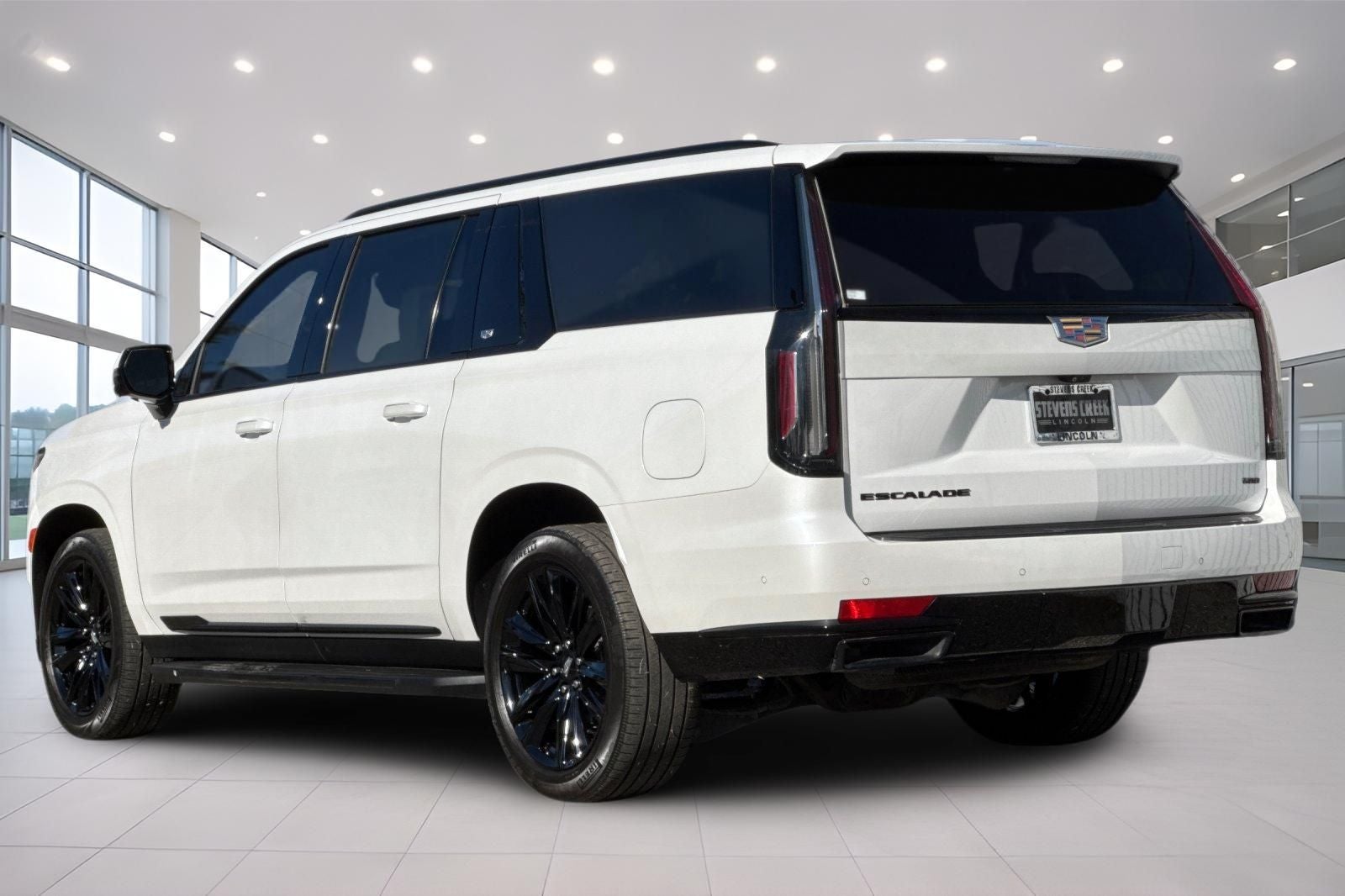 2022 Cadillac Escalade ESV Sport Platinum