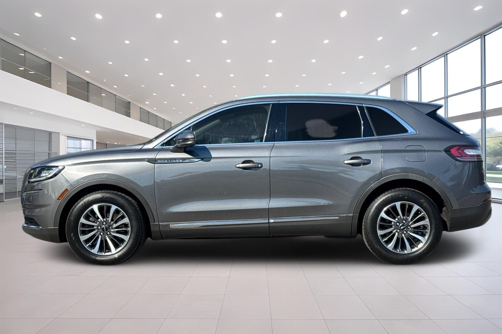 2021 Lincoln Nautilus Standard