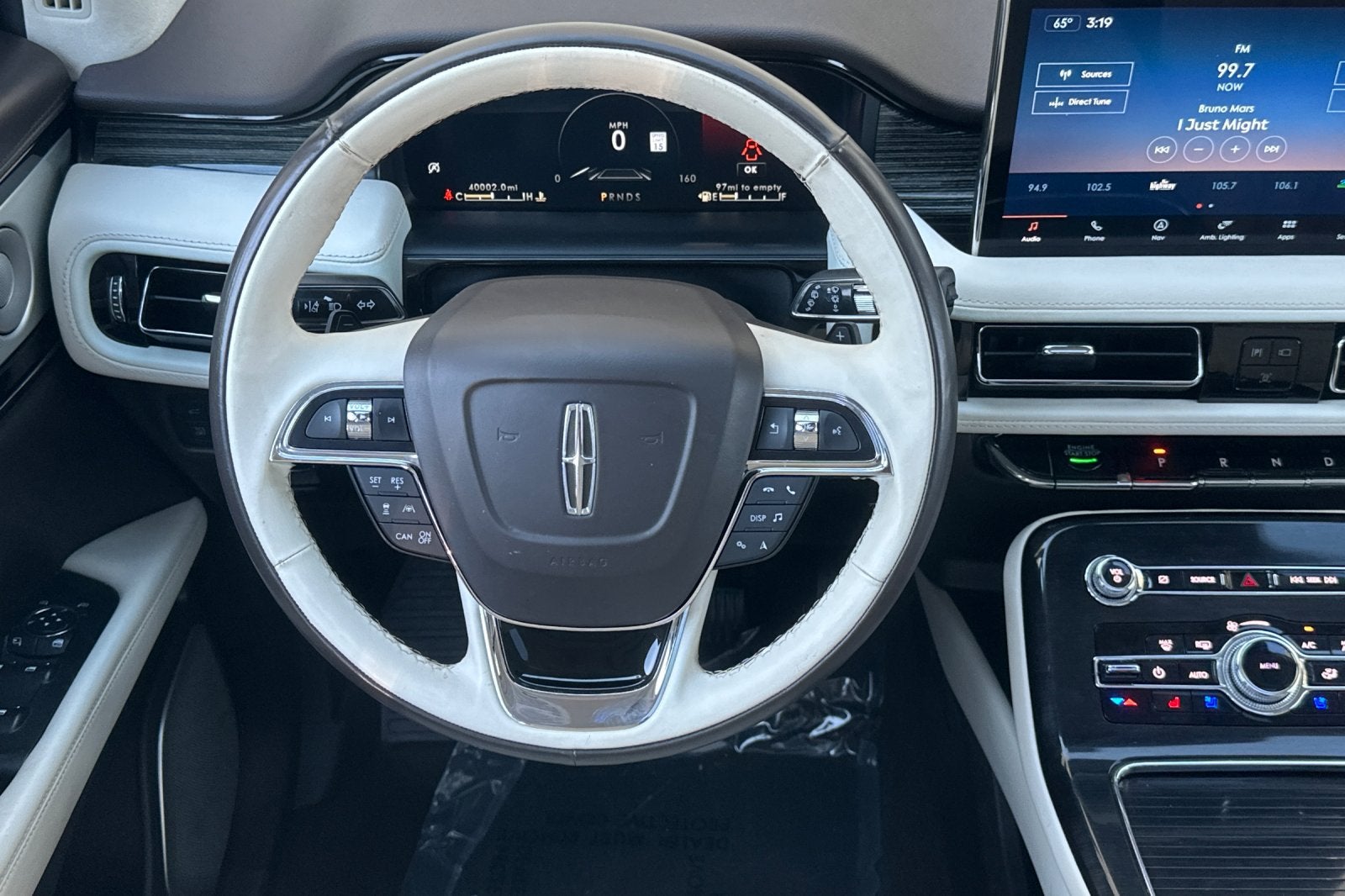 2023 Lincoln Nautilus Black Label