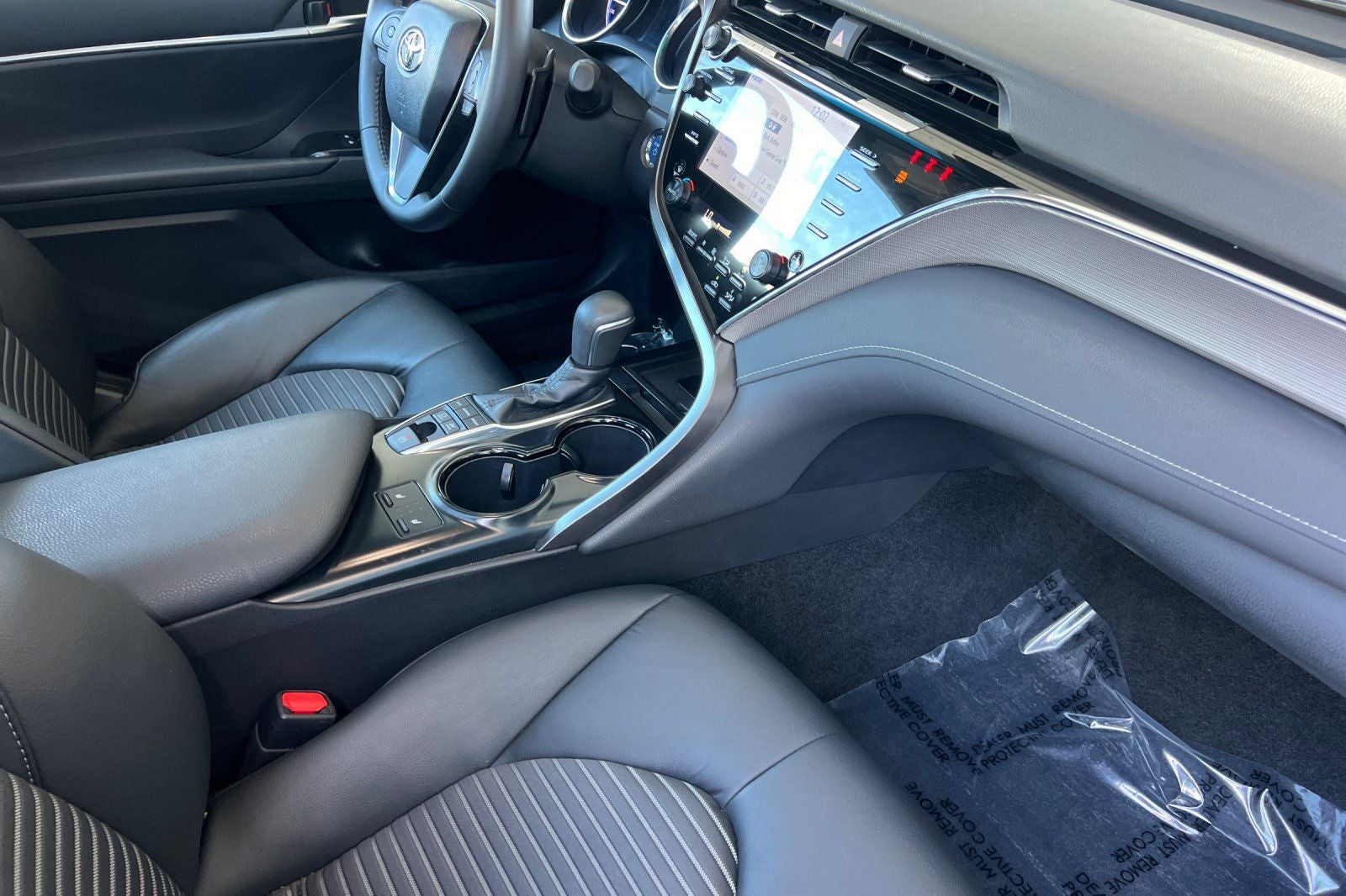 2018 Toyota Camry Hybrid SE