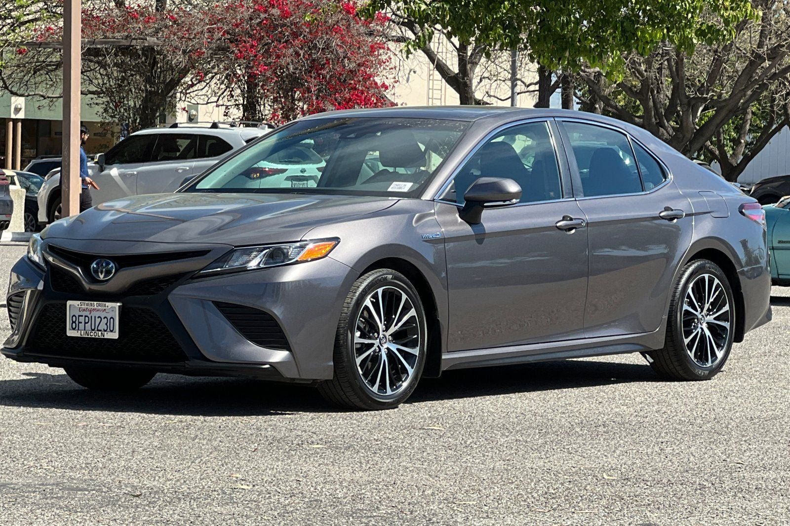 2018 Toyota Camry Hybrid SE