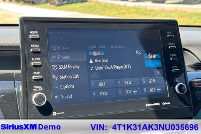 2022 Toyota Camry Hybrid XSE